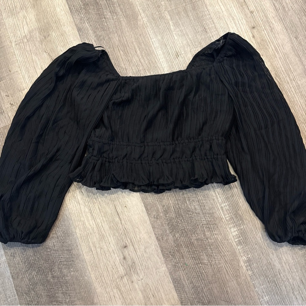 Astr Black‎ Puff Sleeve Blouse